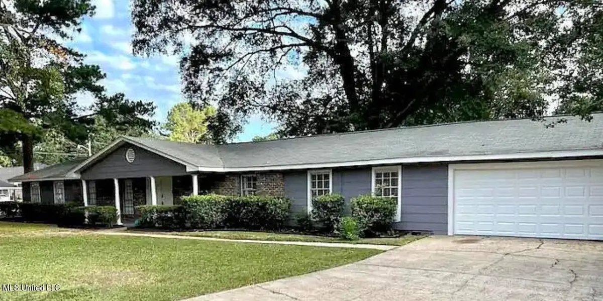 1204 Deerfield Lane, Jackson, MS 39211 - #1