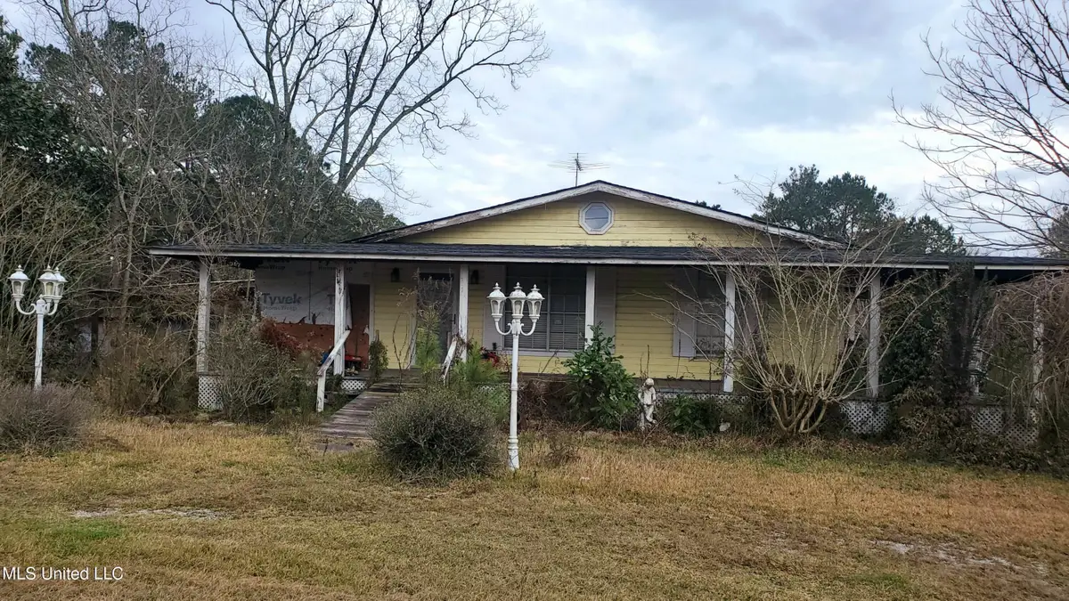 76 Reid Road, Laurel, MS 39443 - #1