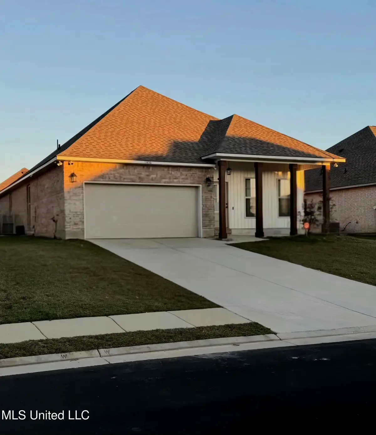 11416 Crystal Lake Drive, Gulfport, MS 39503 - Image #1