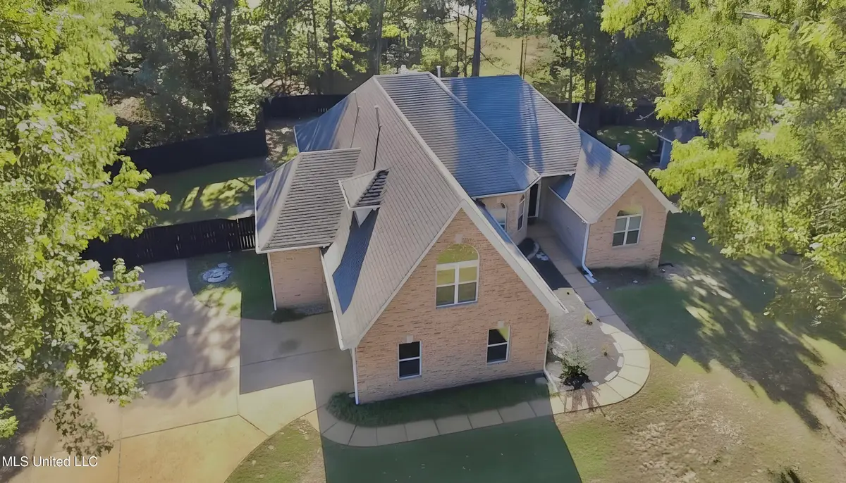 7639 Savannah Cove, Olive Branch, MS 38654 - #1