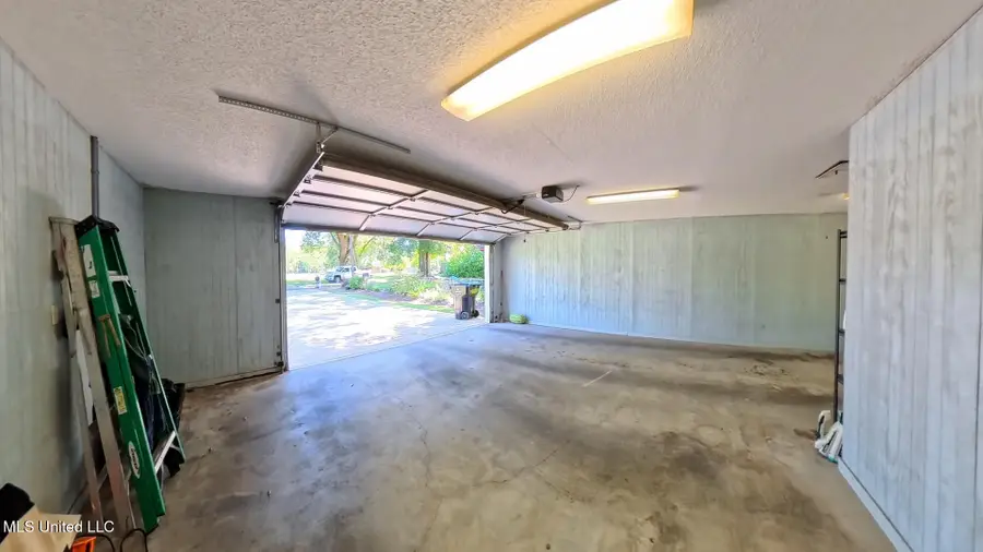 11 Lumpkin Street, Lucedale, MS 39452 - #3