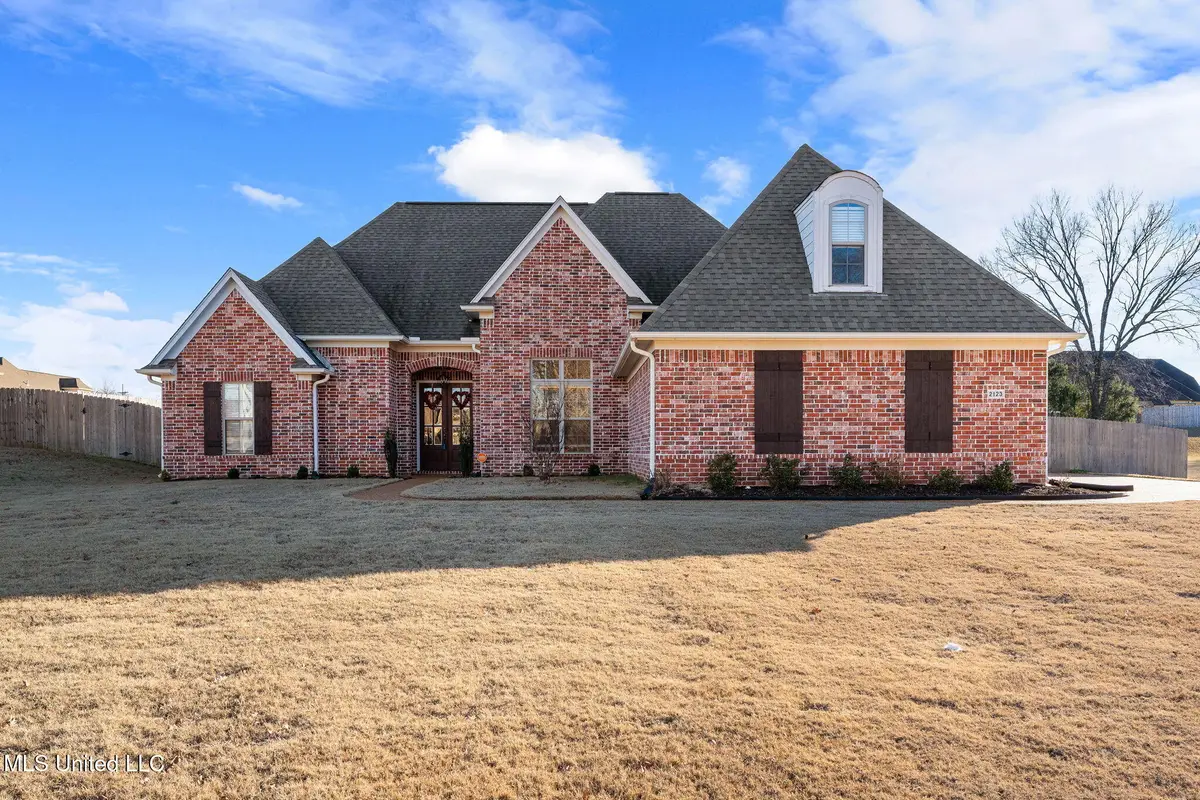 2123 College Road, Southaven, MS 38672 - #1