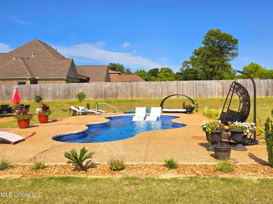 2123 College Road, Southaven, MS 38672 - #3