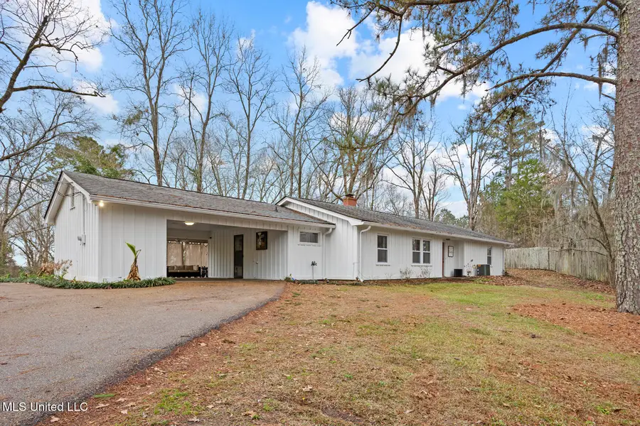 218 W Virginia Drive, Clinton, MS 39056 - #2