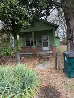 319 Nichols Avenue, Greenwood, MS 38930 - #3