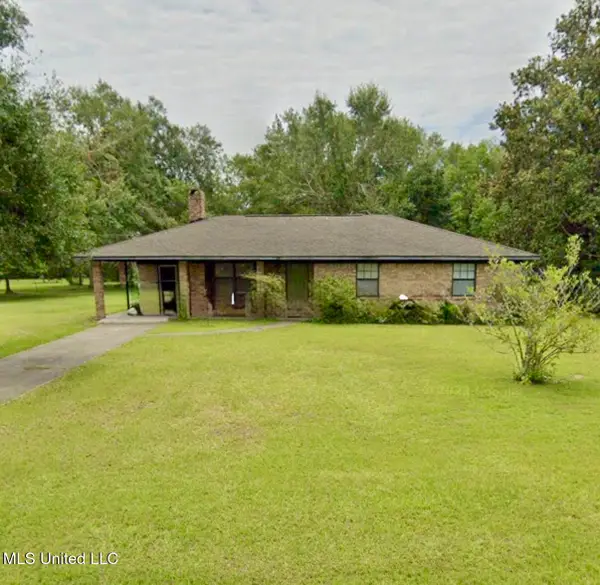 14004 Timber Ridge Drive, Moss Point, MS 39562