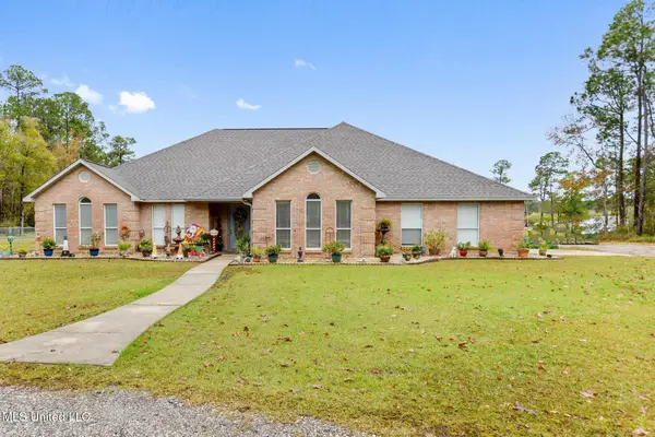 14449 Pine Ridge Road, Vancleave, MS 39565