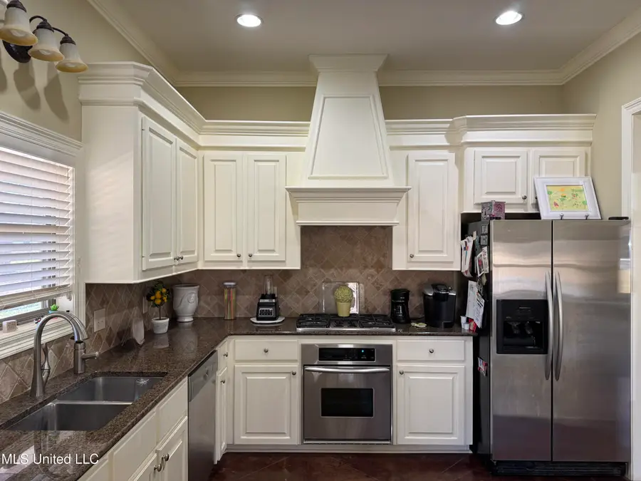 1225 Noble Drive, Edwards, MS 39066 - #3