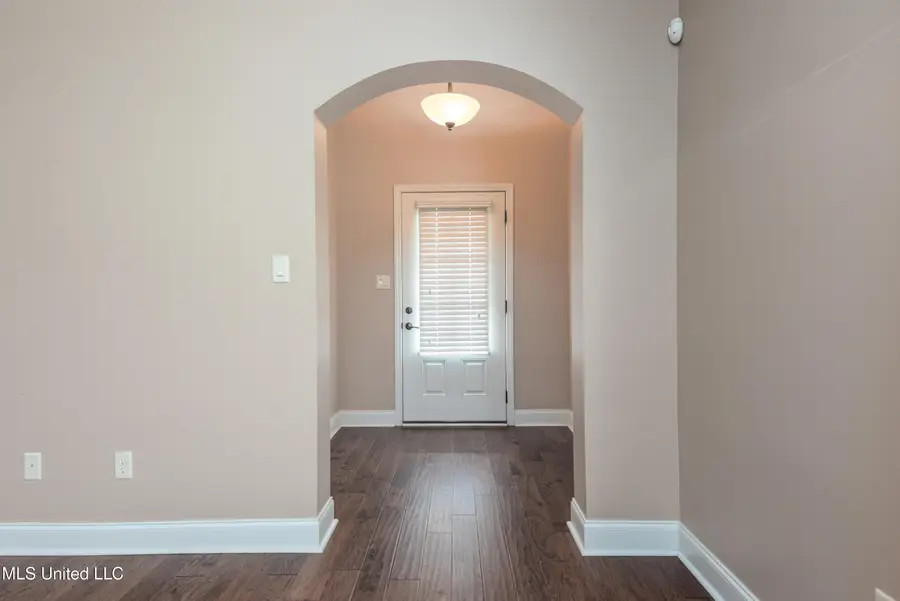 5891 Foxdale Loop, Southaven, MS 38672 - #3
