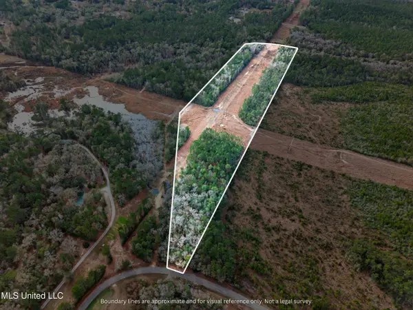 3509 Road 528, Kiln, MS 39556