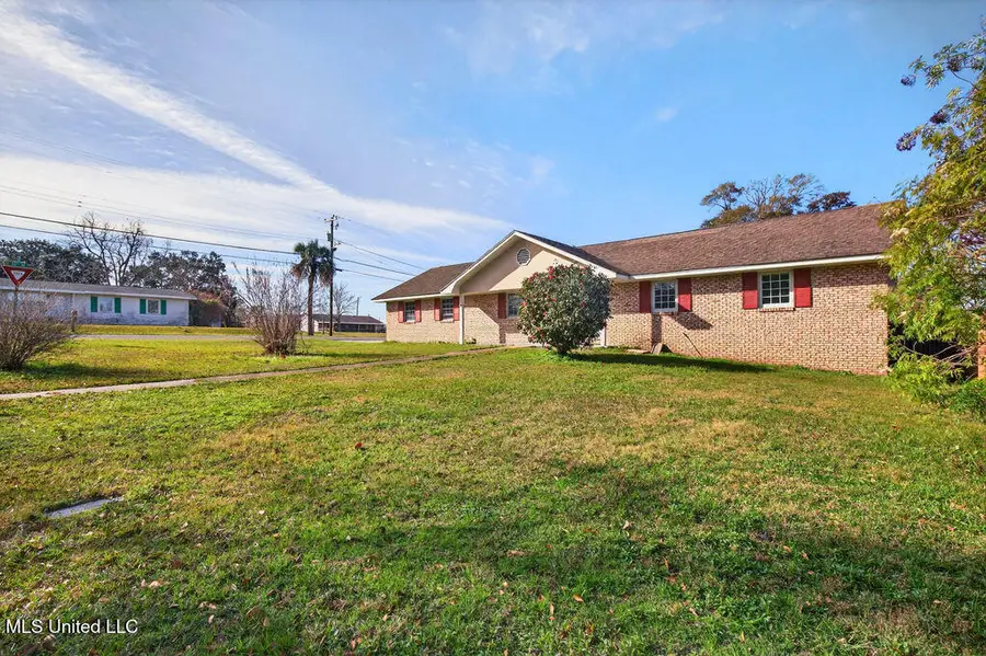 3501 Oak Avenue, Gulfport, MS 39507 - Image #2