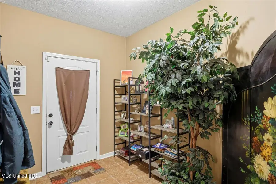 127 Torrence Cove, Byram, MS 39272 - #3