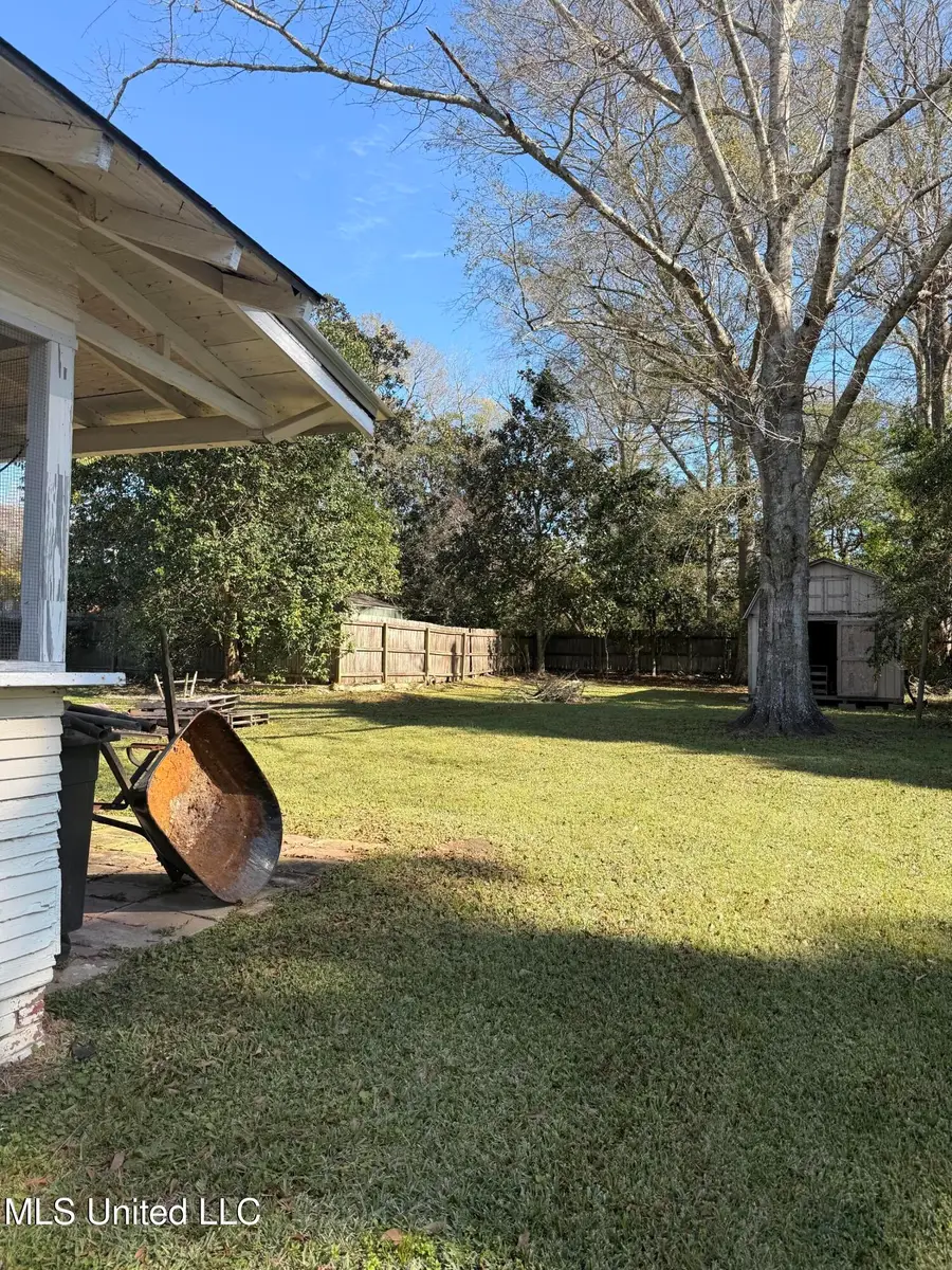 121 N 2nd Street, Wiggins, MS 39577 - Image #3