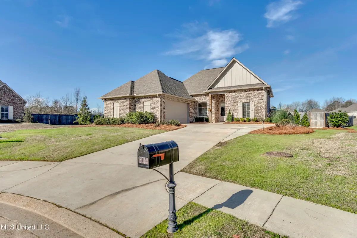 104 Leah Cove, Canton, MS 39046 - #1