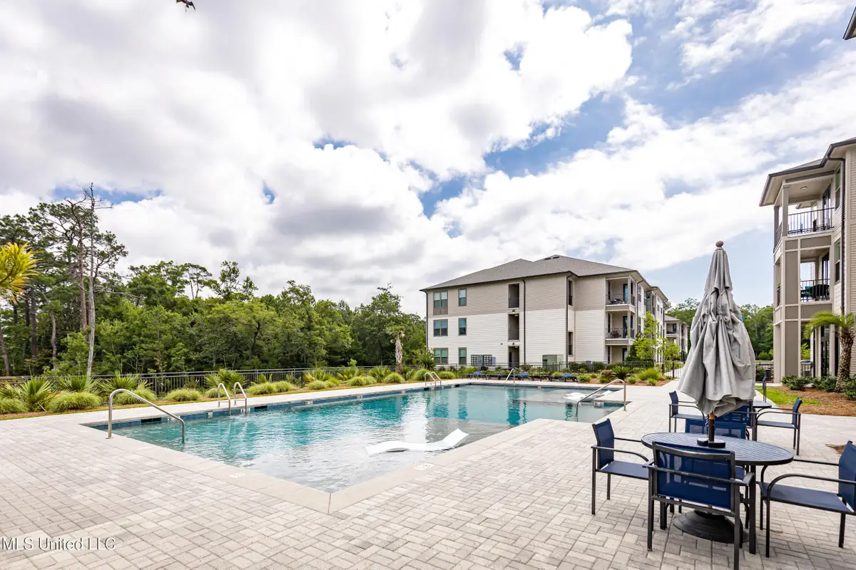 2501 Bienville Boulevard, Ocean Springs, MS 39564 - Image #1