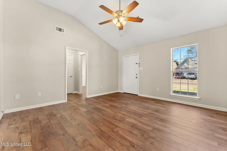 5312 Bradley Drive, Southaven, MS 38671 - #3