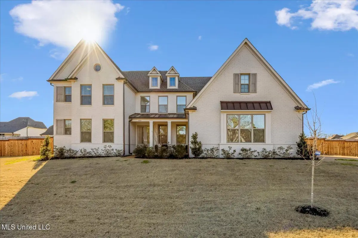 9555 College Road, Olive Branch, MS 38654 - #1