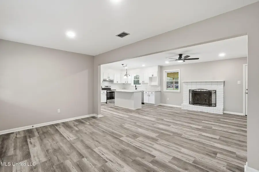 816 Hart Road, McComb, MS 39648 - #3