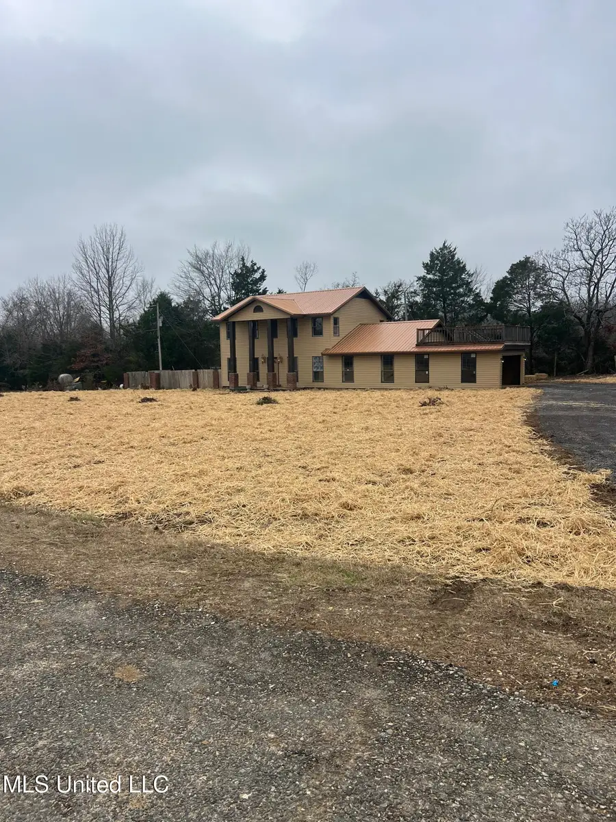 1838 Dees Road, Batesville, MS 38606 - Image #2