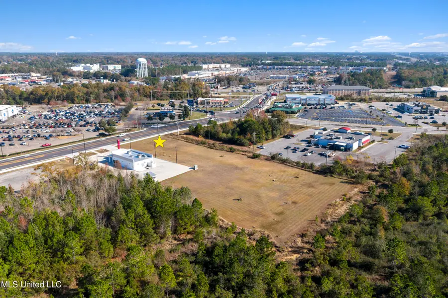 15465 Landon Road, Gulfport, MS 39503 - Image #3