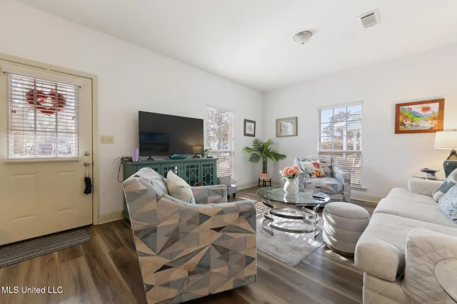 325/327 Ruella Street, Bay Saint Louis, MS 39520 - #2