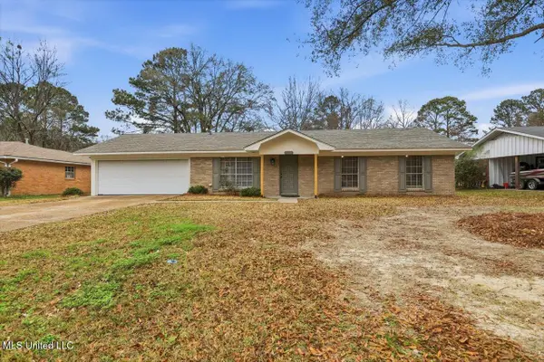 166 Cypress Drive, Madison, MS 39110