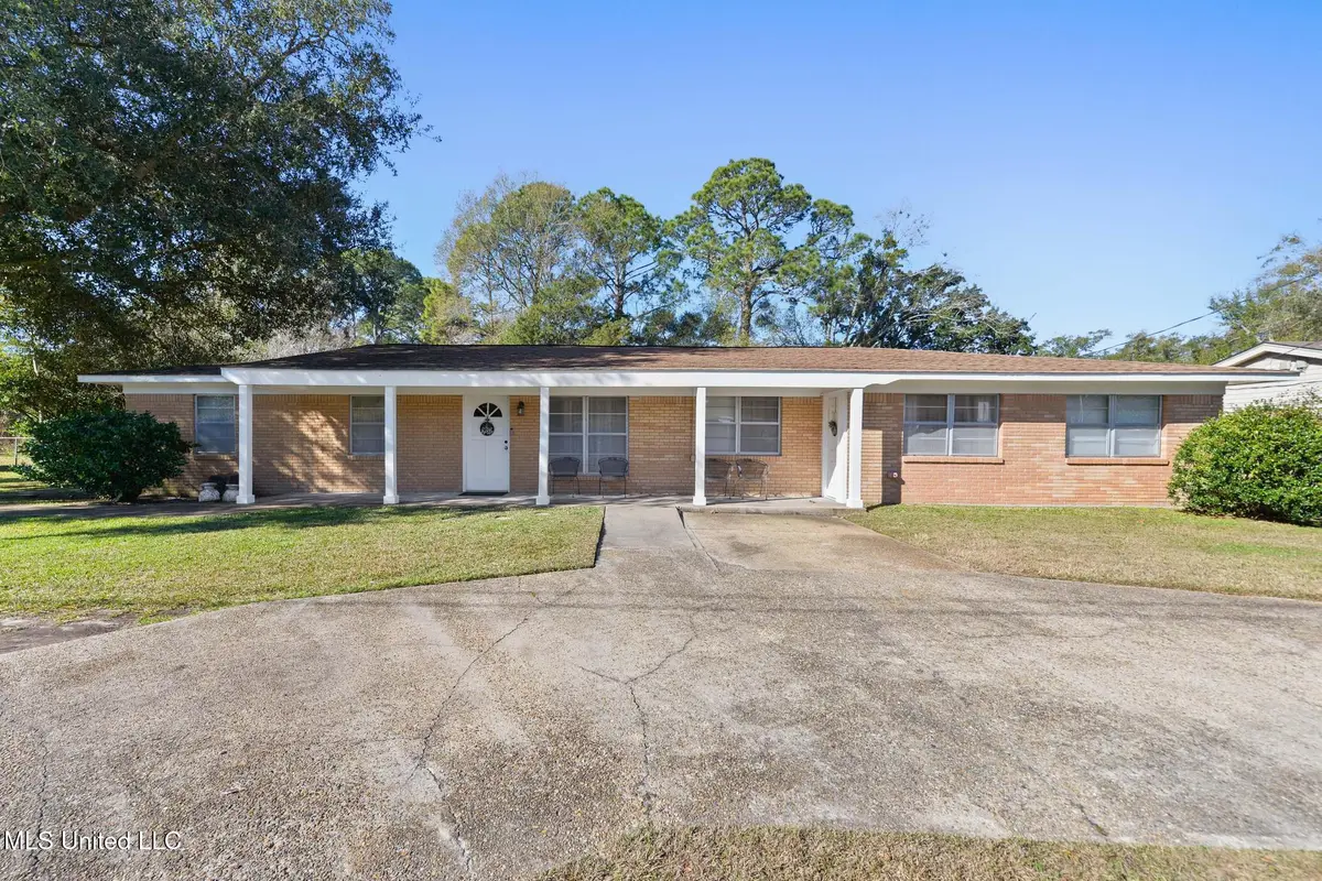 387 Greenwood Drive, Biloxi, MS 39531 - Image #1