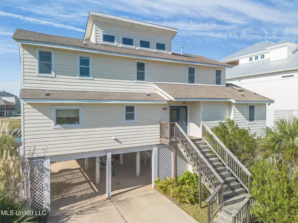 231 Fairway Drive, Pass Christian, MS 39571