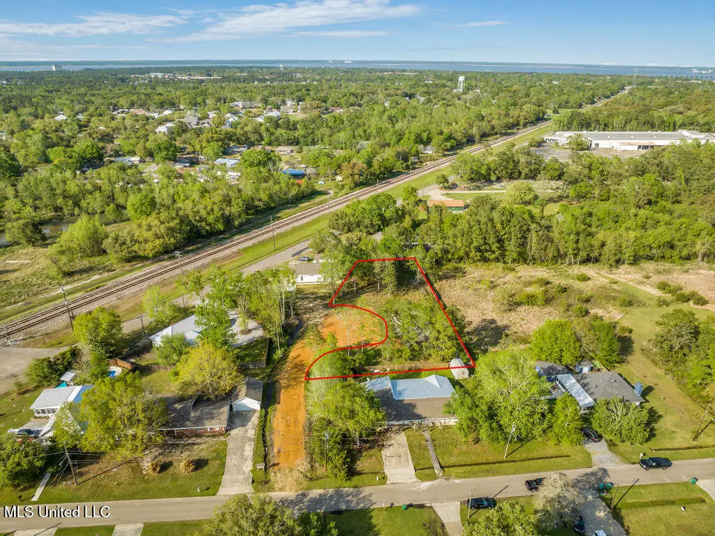 Chantilly Terrace, Bay Saint Louis, MS 39520 - #1