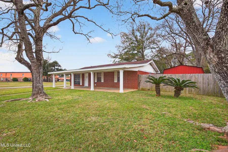 3103 Baltimore Avenue, Pascagoula, MS 39581 - #2