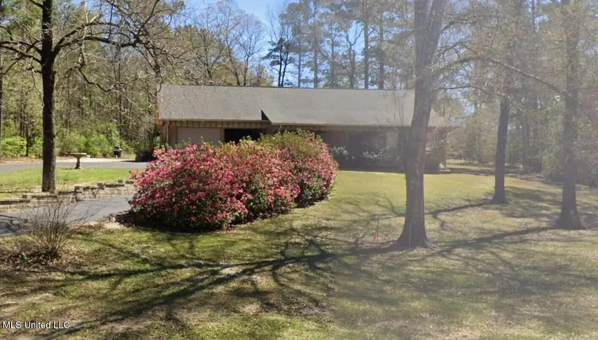 1118 Parkway Drive, Wiggins, MS 39577 - Image #1