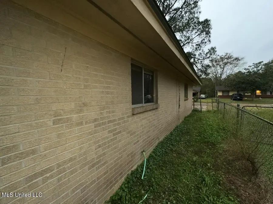 3833 John F Kennedy Boulevard, Jackson, MS 39213 - #2