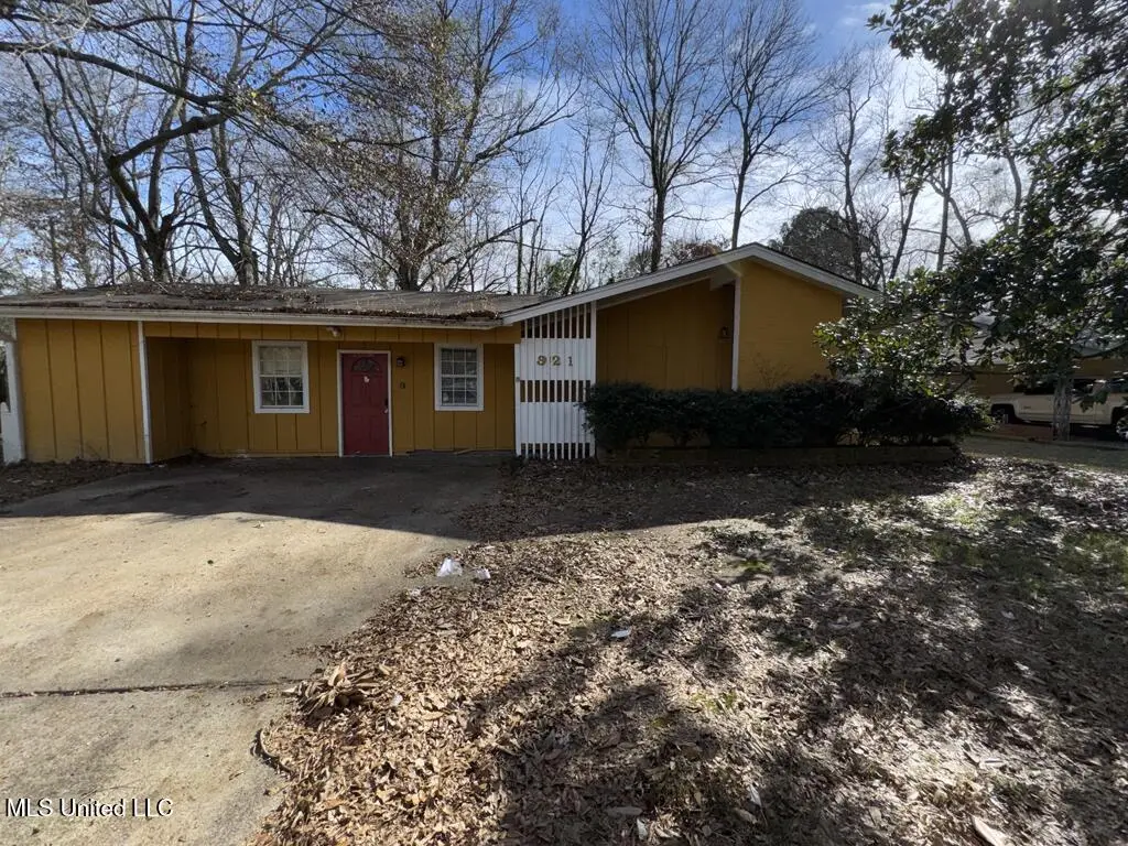 921 Westway Street, Jackson, MS 39212 - #1