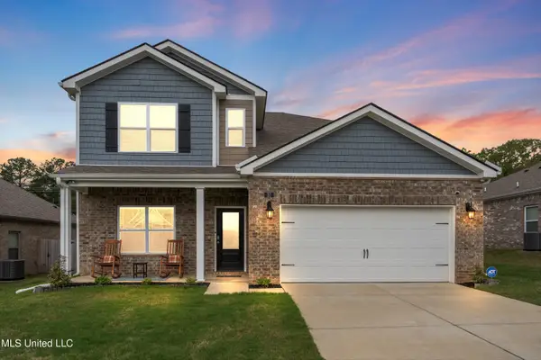 31 Twin Lakes Drive, Byhalia, MS 38611