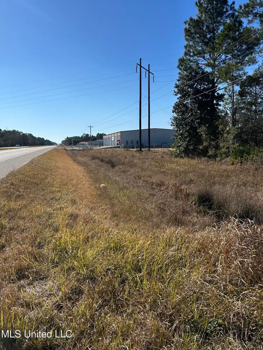 7900 Us-90, Moss Point, MS 39562 - #2