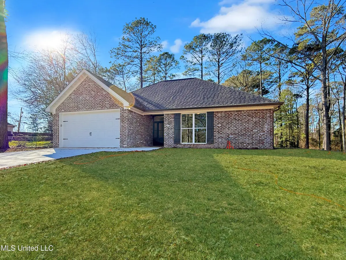 107 Elms Court Drive, Florence, MS 39073 - Image #1