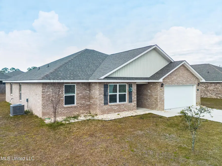 1021 Enclave Circle, Long Beach, MS 39560 - Image #2