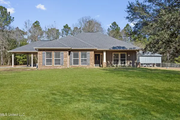 10516 Paige Bayou Road, Vancleave, MS 39565