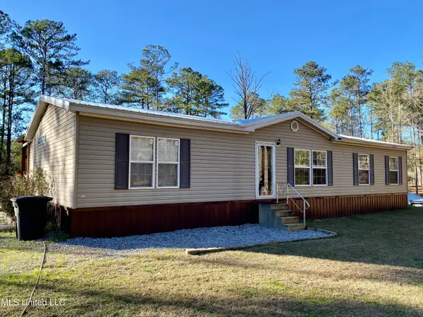 18 Eagle Drive, Carriere, MS 39426
