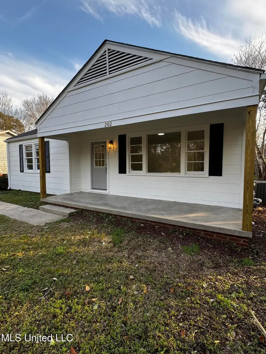 202 Winchester Road, Natchez, MS 39120 - #2