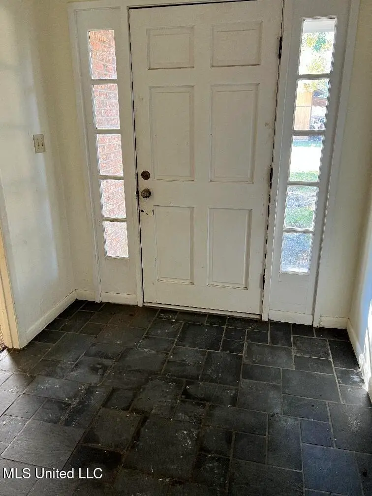 702 Vardaman Street, Beaumont, MS 39423 - #2