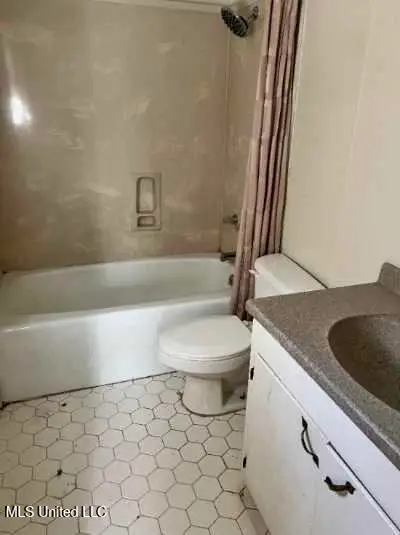 702 Vardaman Street, Beaumont, MS 39423 - #3