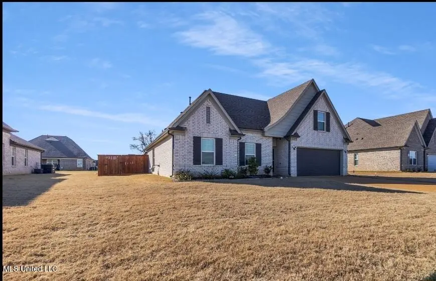 2327 Kent Drive, Southaven, MS 38672 - #2