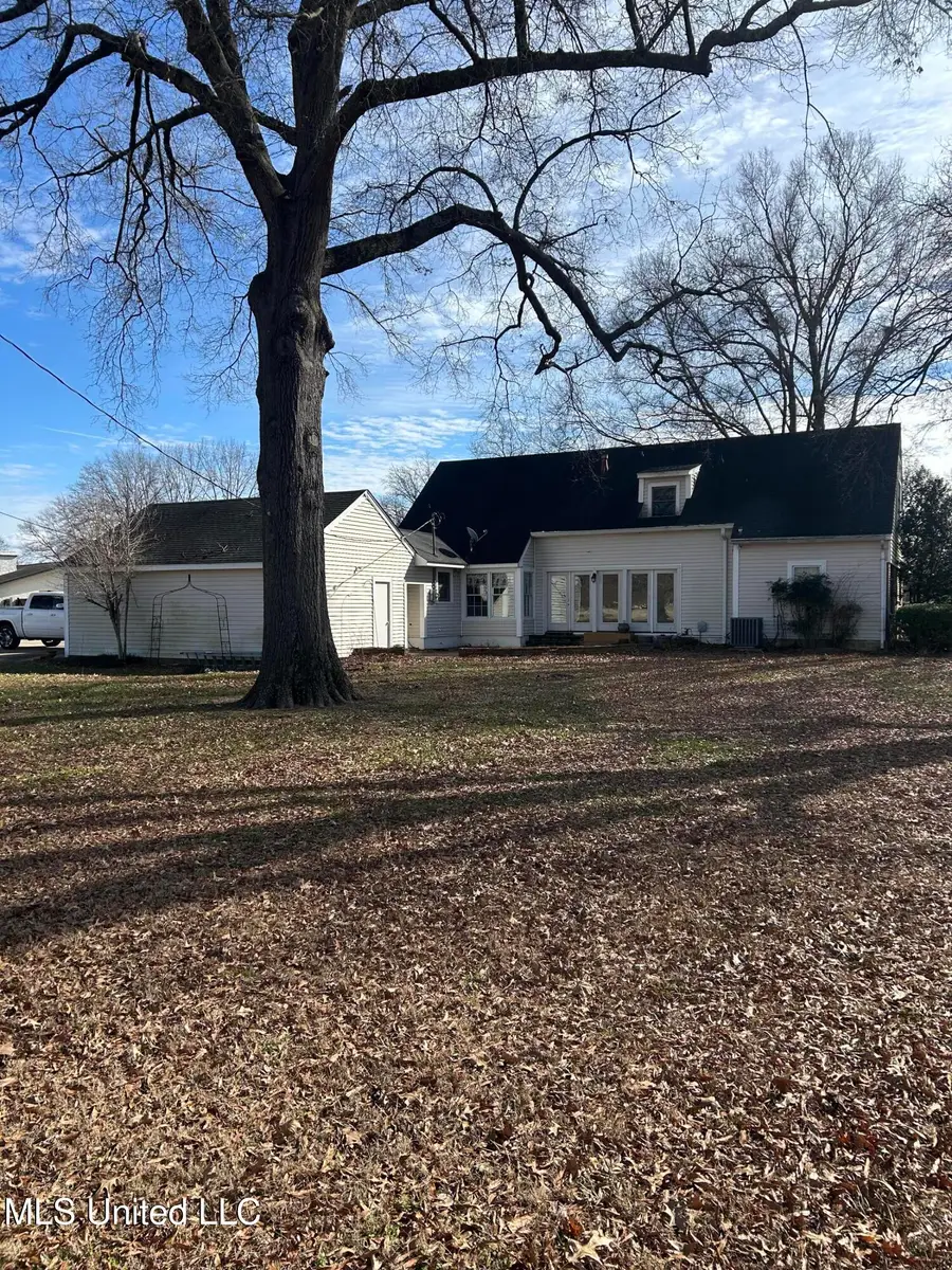 141 Mcguire Cove, Clarksdale, MS 38614 - #2