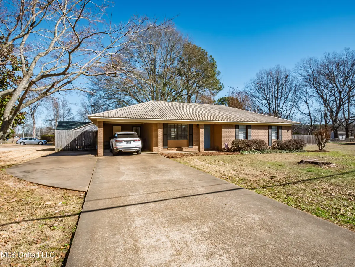 101 Boyles Street, Batesville, MS 38606 - Image #1