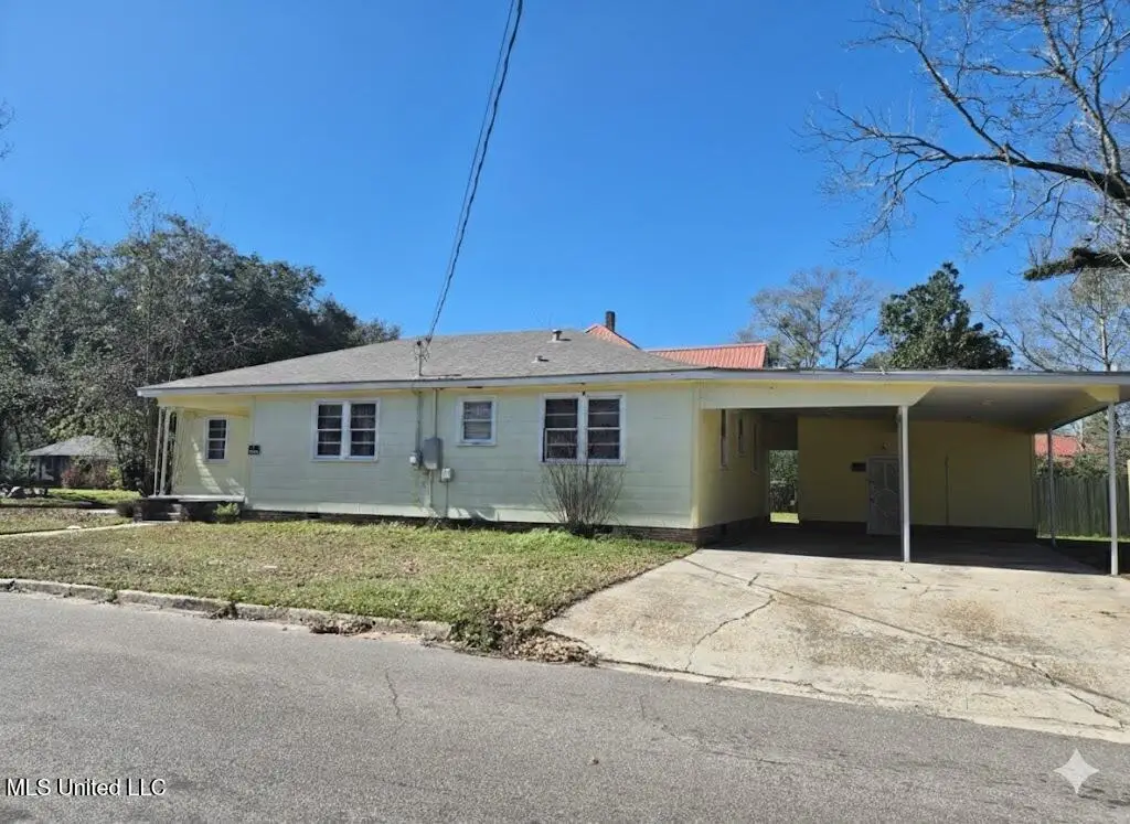 201 Mable Street, Hattiesburg, MS 39401 - #1