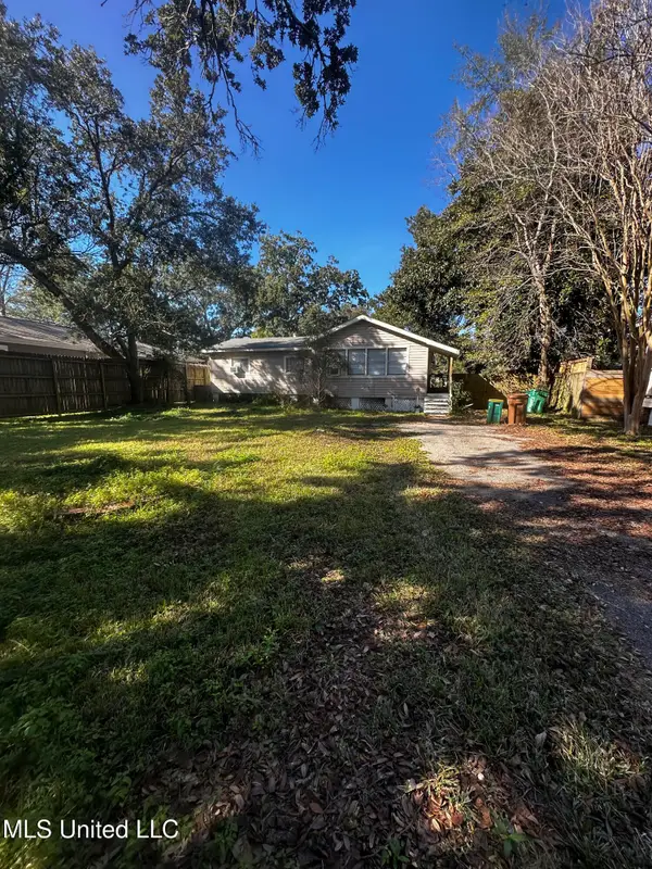 314 E Third Street, Long Beach, MS 39560