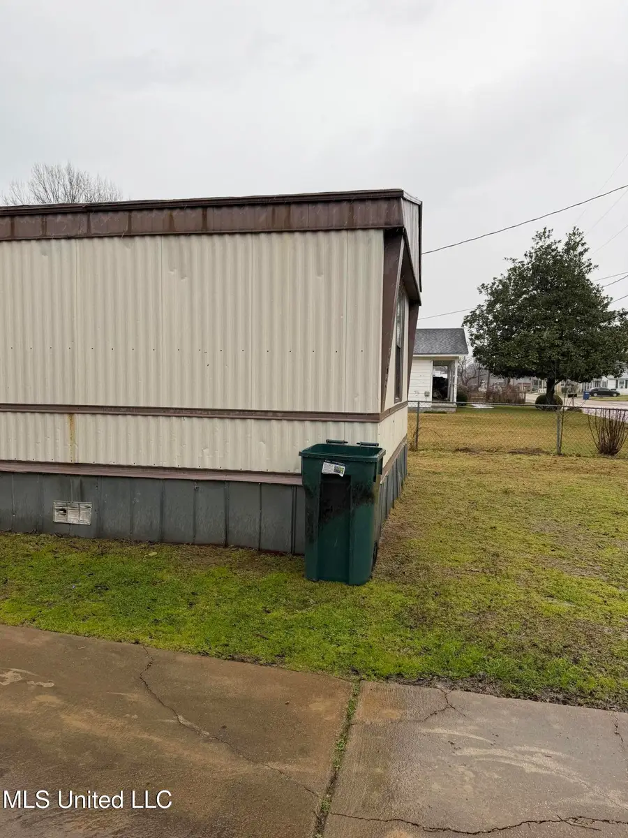 762 W Second Street, Yazoo City, MS 39194 - Image #3