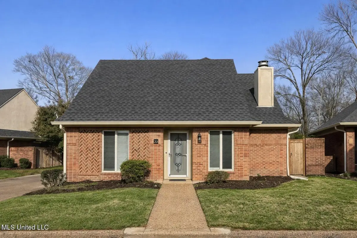 33 Autumn Woods Drive, Jackson, MS 39206 - #1