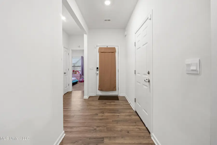 8865 Mary Frances Drive, Southaven, MS 38671 - Image #3